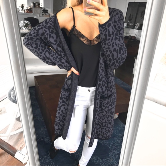🆕 JONES NY ANIMAL PRINT MIDNIGHT BLACK CARDIGAN - Picture 4 of 8